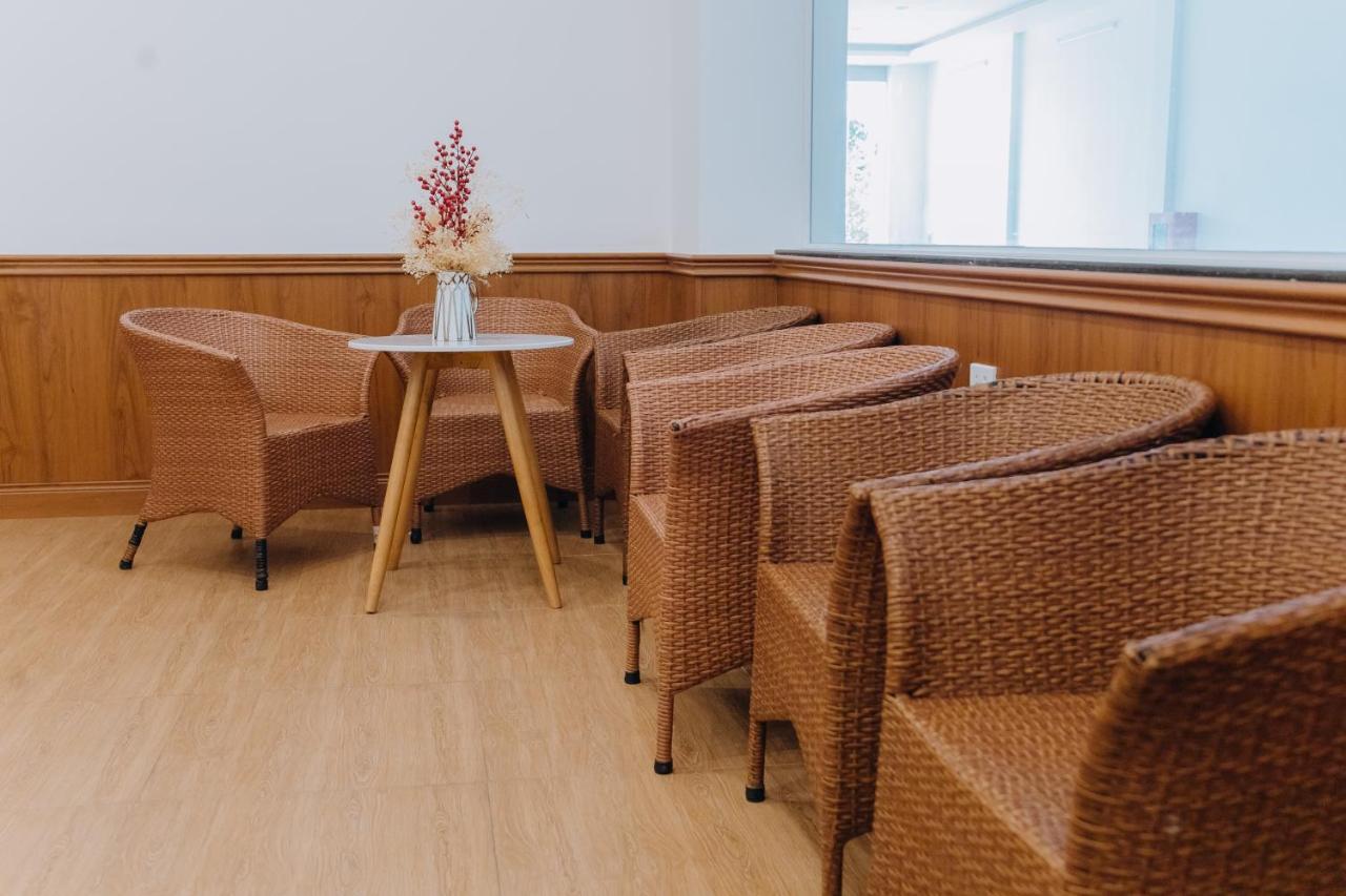 Paris Hotel Bình Thuận Tuy Phong Esterno foto